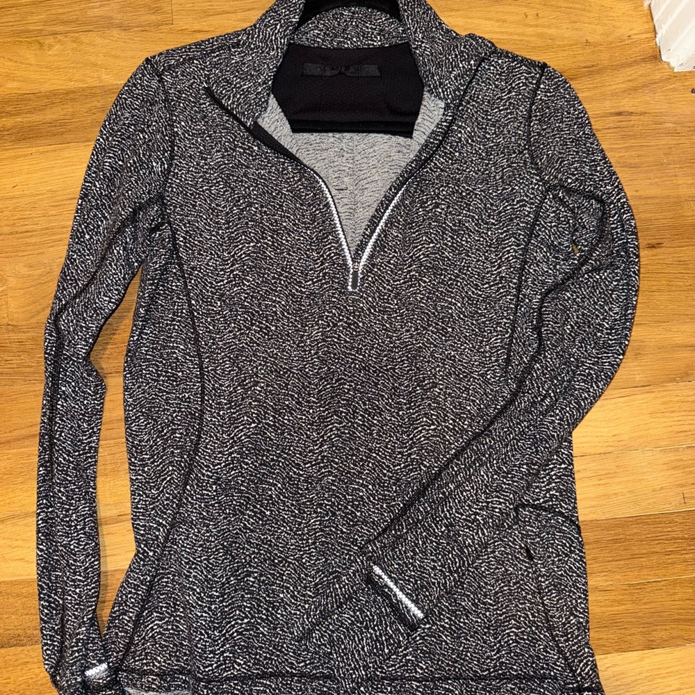 lululemon athletica Black and White Sweatshirt